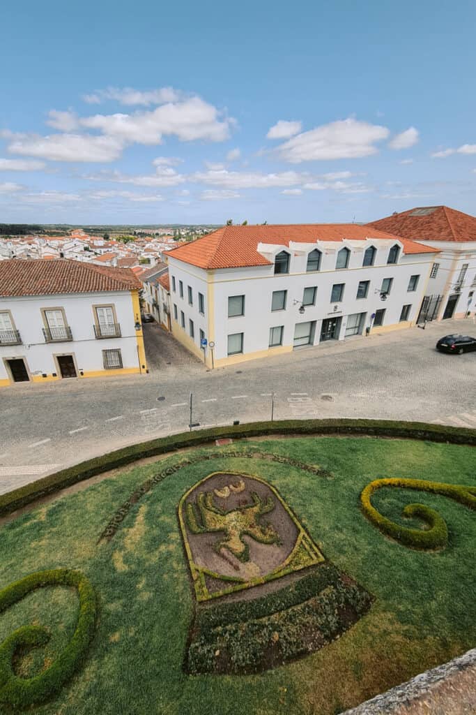 is evora worth visiting