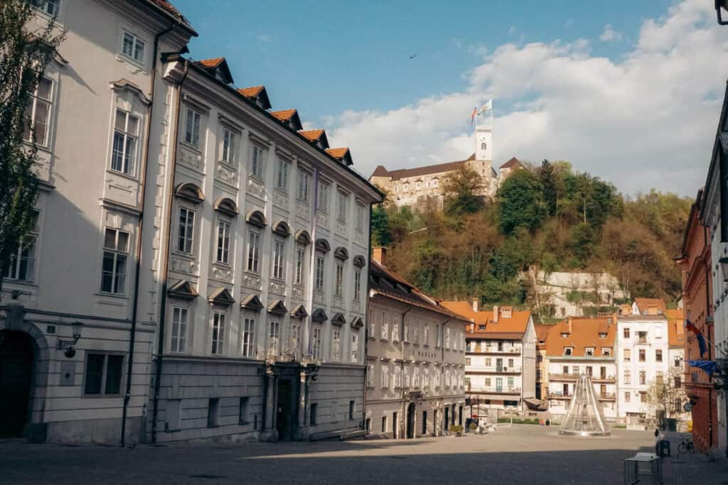 renting a car ljubljana